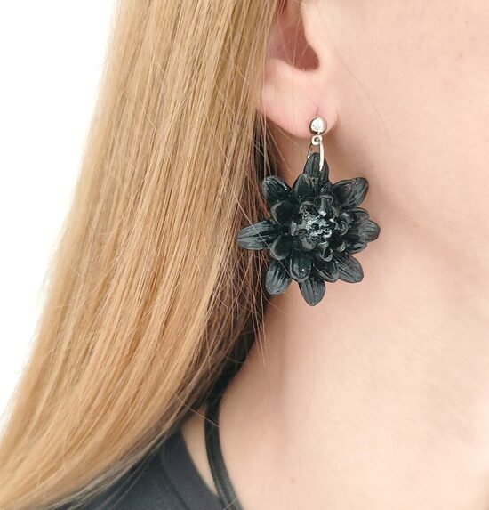 Black flower earrings