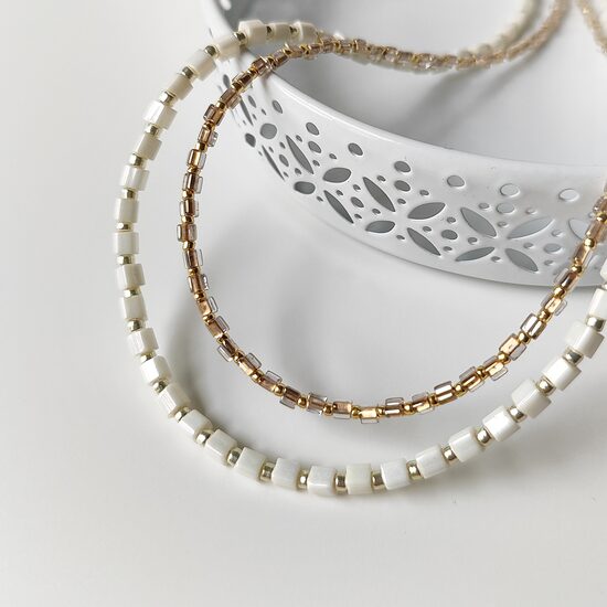 Set of 2 white and gold beaded necklaces