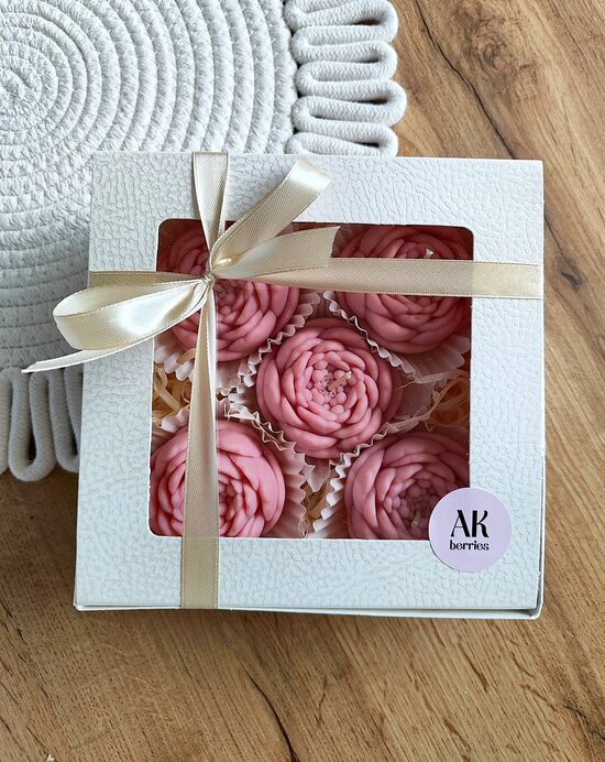 Flower candle gift set Peonies, pink