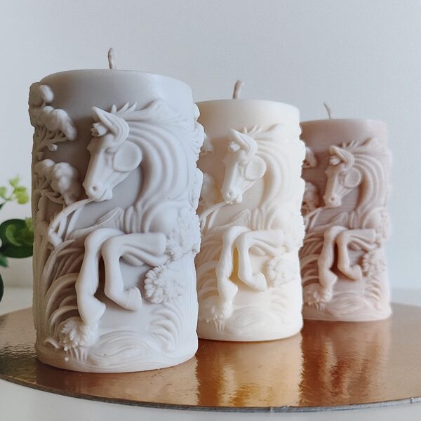Hand-poured Fire Horse design decorative soy wax candle