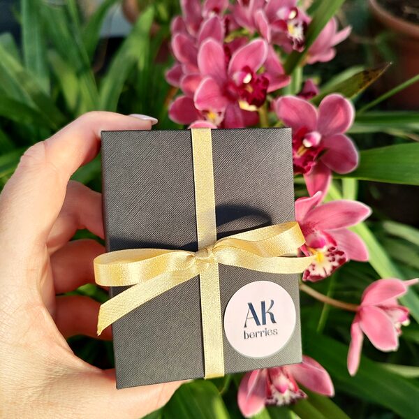 AK Berries handmade jewelry gift packaging